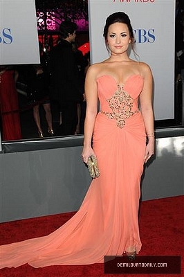 Demitzu (118) - Demitzu - 11 01 2012 - Peoples Choice Awards