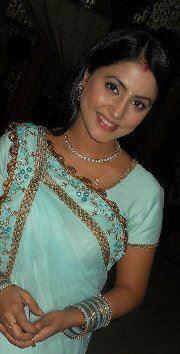 300476_288747584491866_121004084599551_985721_226369481_n - Hina Khan