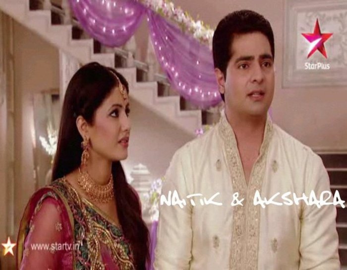 263165_217863941583363_134741136562311_553704_6352892_n - Akshara si Naitik