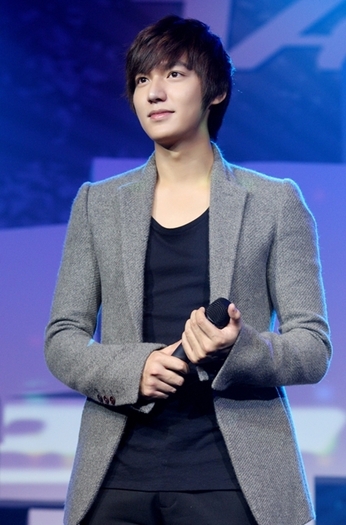 h11100414 - Lee Min Ho as Goo Joon Pyo