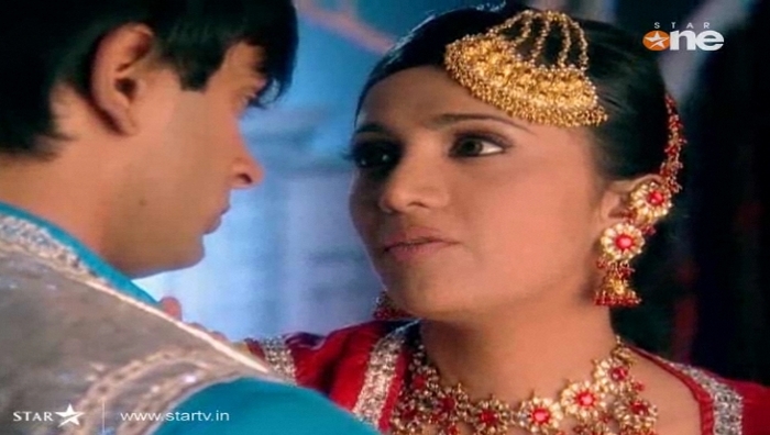 175 - DILL MILL GAYYE KaSh As AR Heer Ranjha Scene Caps By Me II