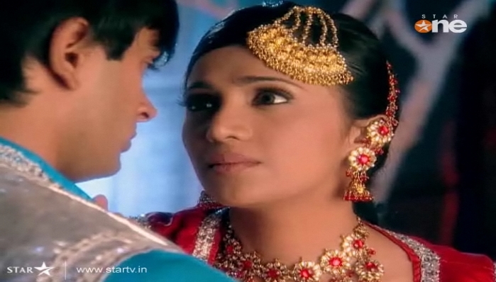 178 - DILL MILL GAYYE KaSh As AR Heer Ranjha Scene Caps By Me II