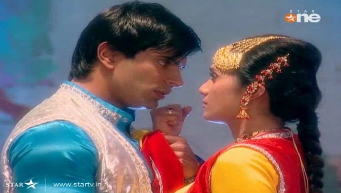 184 - DILL MILL GAYYE KaSh As AR Heer Ranjha Scene Caps By Me II