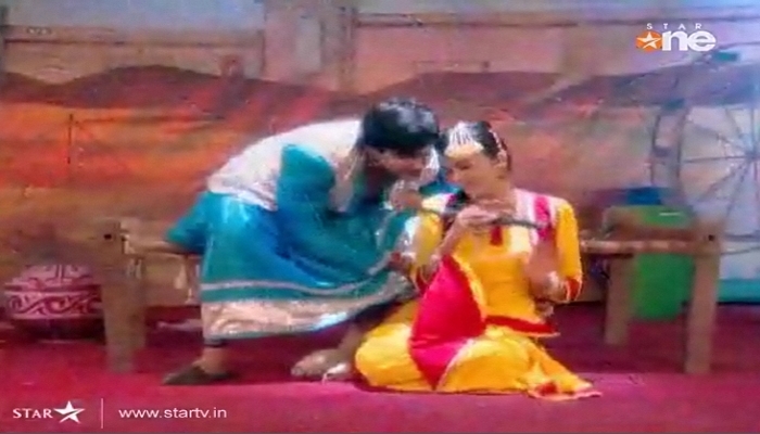 249 - DILL MILL GAYYE KaSh As AR Heer Ranjha Scene Caps By Me II