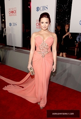 normal_003 - Demi Lovato JANUARY 11TH 2012 Peoples Choice Awards