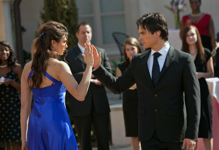 Damon & Elena (16)