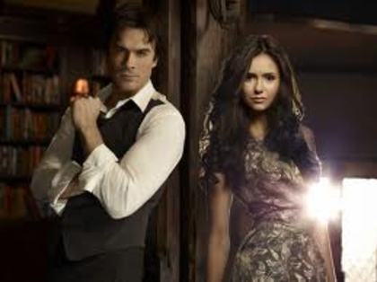 imagesCABBOBW7 - nina dobrev and ian somerhalder