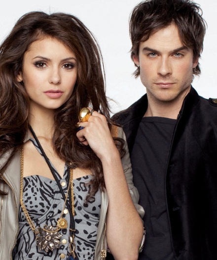 Damon & Elena   (1)