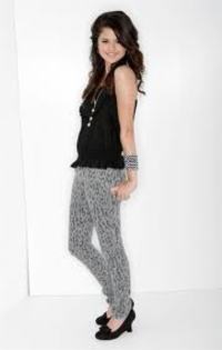 images - selena gomez