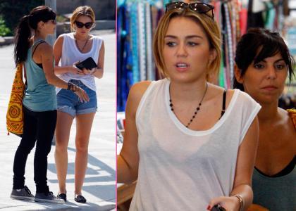 miley-cyrus-short-shorty_0