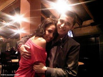 404881_286633751384342_262530270461357_750008_62360169_n