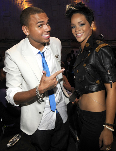 010511_just_friends_chris_rihanna1 - Rihanna