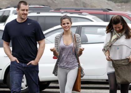 selena-split-parents