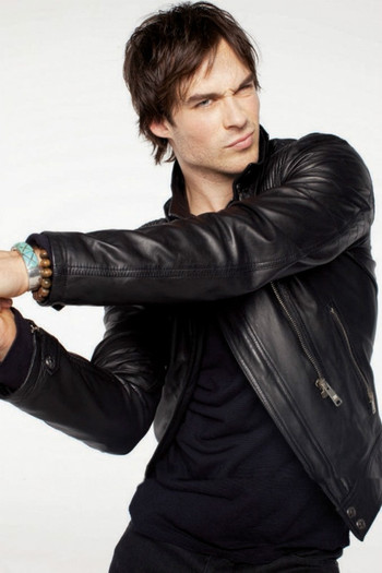 Ian (38)