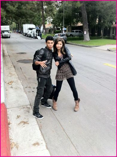 Zendaya-Colema-Roshon-Fegan - Zendaya Coleman