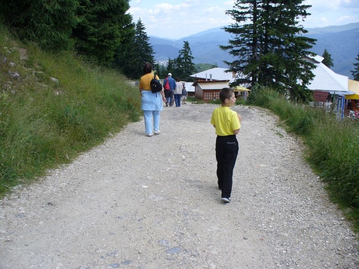  - eu in vacanta la munte si la mare