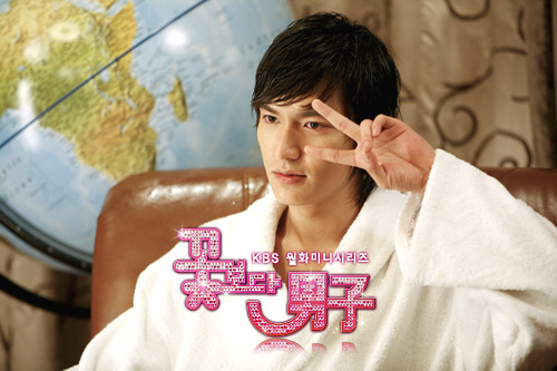 tumblr_lp9bzy078U1qco9c6o1_500