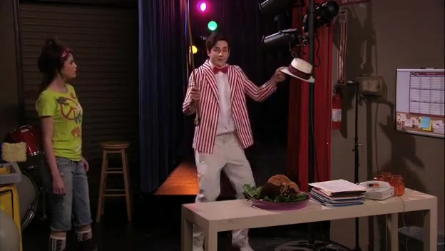 S03E23 417 - Episode Wizards vs Finkles