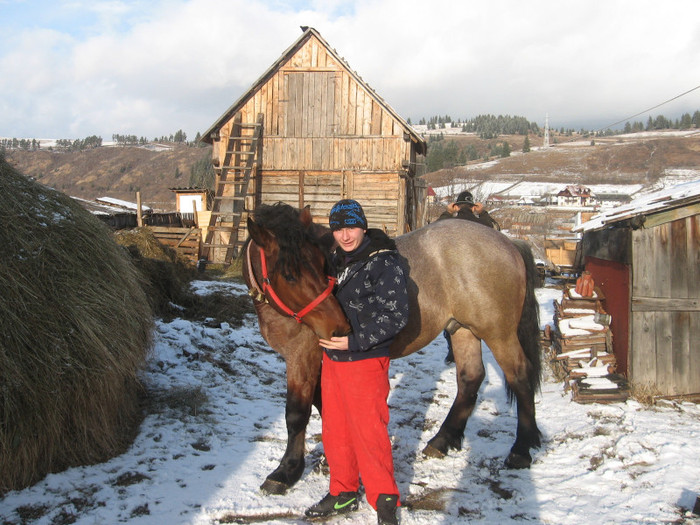 Eu si Puiu - Armasar-Iapa Deresi         13 01 2012