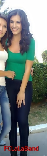 383709_184724871618027_181098155314032_355887_1701600436_n - xAlina