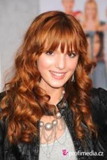 images - alege o poza cu bella thorne