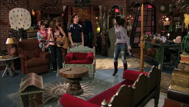 S03E24 438 - Episode All About You-Niverse