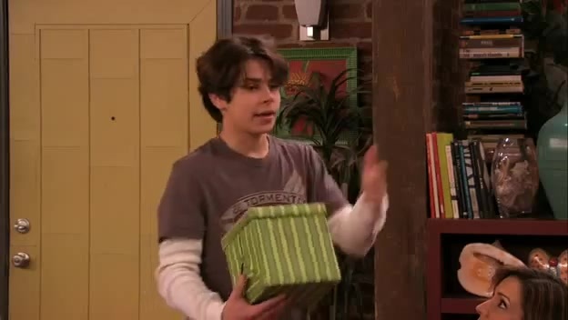 S03E25 189 - Episode Uncle Ernesto