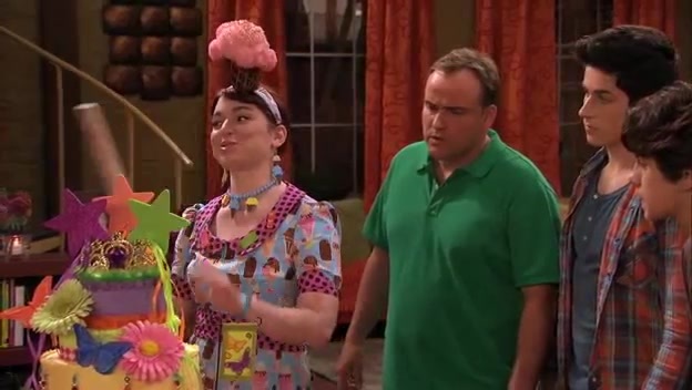 S03E25 447 - Episode Uncle Ernesto