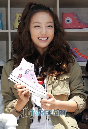 Go-hara-converse2