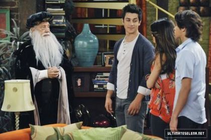 normal_usn-wowp-stills-4x27_28729 - Who Will Be the Family Wizard Stills