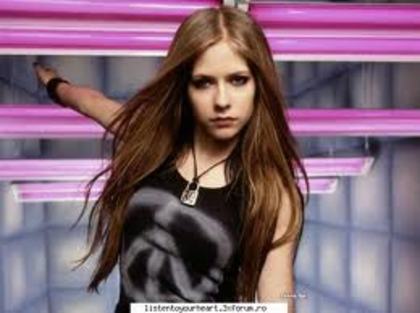 images - alege o poza cu avril glitter