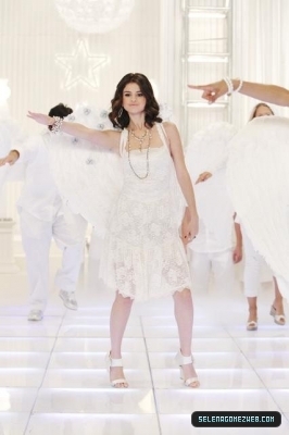 normal_selena-gomez-0001 (1) - 4 08 - Dancing With Angels