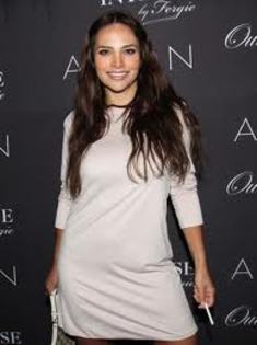 images (8) - Fabiola Campomanes