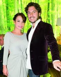 images (35) - Fabiola Campomanes