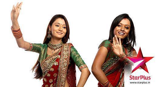 316403_181504355270740_100002335300441_409146_1231501559_n - sara and parul