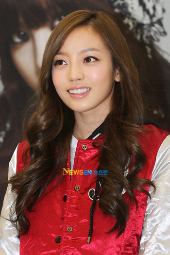 201102121103121002_1