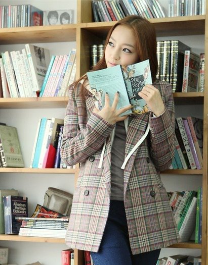 391082_209385199139971_100002054762804_474923_1265003399_n