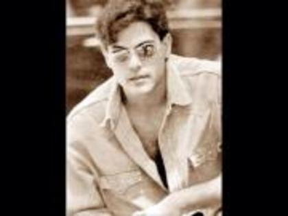 374806_250552645008287_100001606613511_739971_1046723236_a