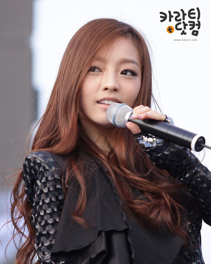 61858_137304712982250_137304246315630_174456_3795129_n