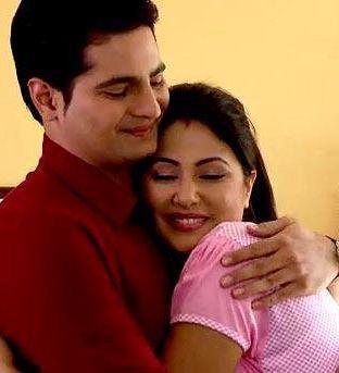 385821_325953540748518_152160674794473_1343006_1436275449_n - Naitik si Akshara