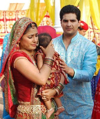 250870_225127597497780_152160674794473_972899_7922644_n - Naitik si Akshara