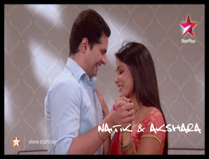 265835_243803385630201_152160674794473_1051951_3521638_o - Naitik si Akshara