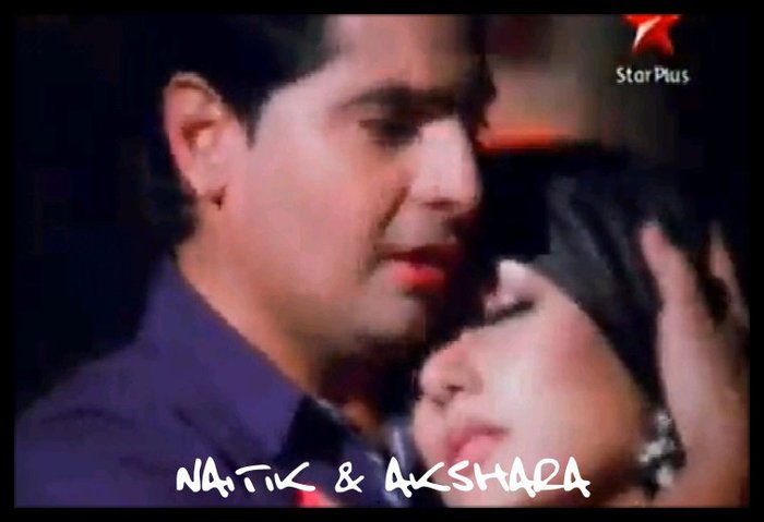 219516_221934201150453_152160674794473_950028_6517595_o - Naitik si Akshara