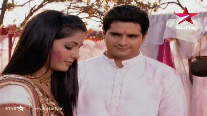197855_210974818913058_152160674794473_863481_1608155_n - Naitik si Akshara