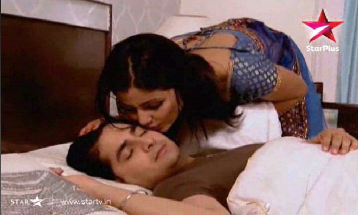 176237_204843239526216_152160674794473_822418_1291556_o - Naitik si Akshara