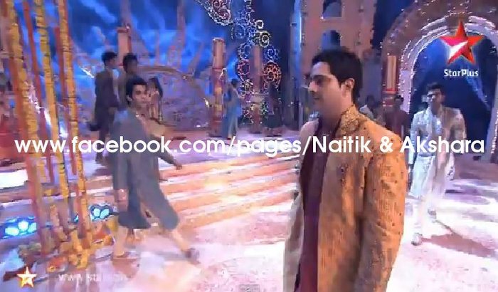 296334_297379416939264_152160674794473_1257285_2116145227_n - Naksh Performance In Diwali Rishton Ki Mithas