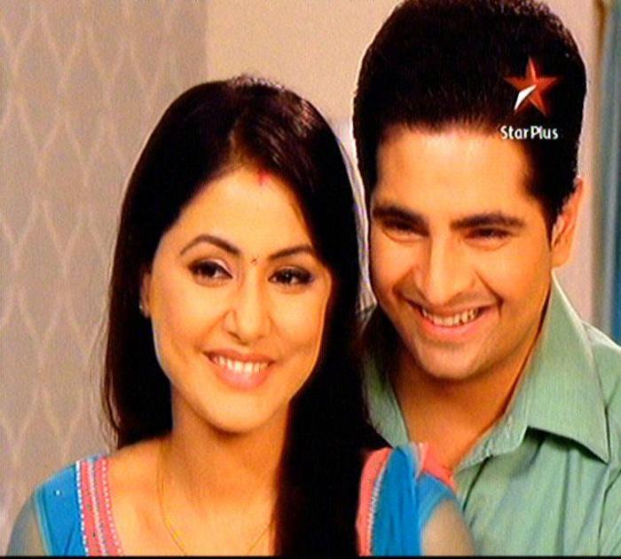 377409_240709025982433_100001300114634_619120_1100982909_n - Naitik si Akshara
