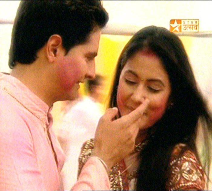 395969_270613039658698_100001300114634_691802_1884937809_n - Naitik si Akshara