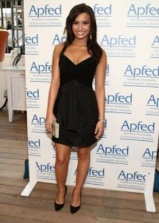 Demi_Lovato_1254688867_2 - demi lovato album fan club
