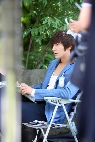 -updated-quot-city-hunter-s-quot-lee-min-ho-meets-with-hollywood-producer-terence-chang-_2